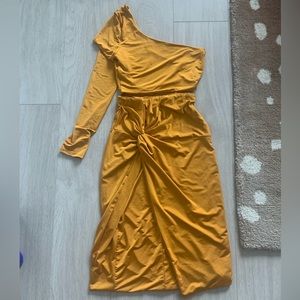 closet clear out never warn mathroon  sisters